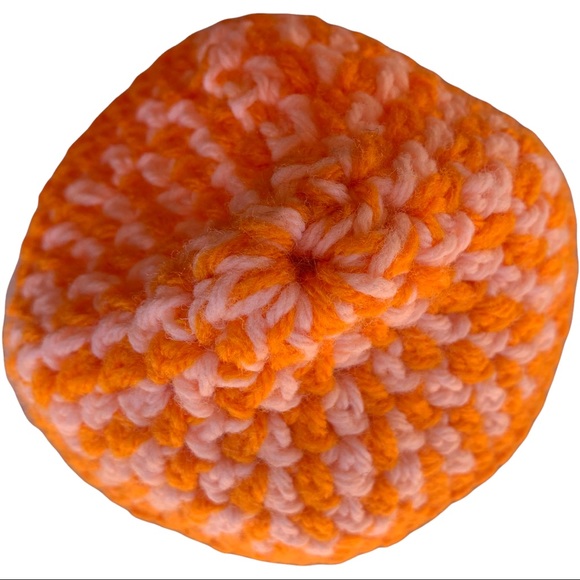 NEW Hand Crocheted Beanie Snow Ski Winter Hat - Picture 4 of 5